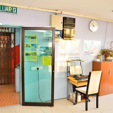 A&J Budget Hotel Kota Kinabalu Ngoại thất bức ảnh