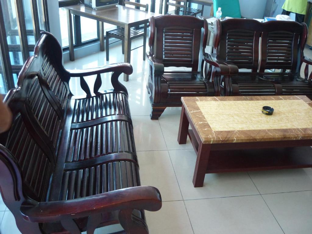 A&J Budget Hotel Kota Kinabalu Ngoại thất bức ảnh